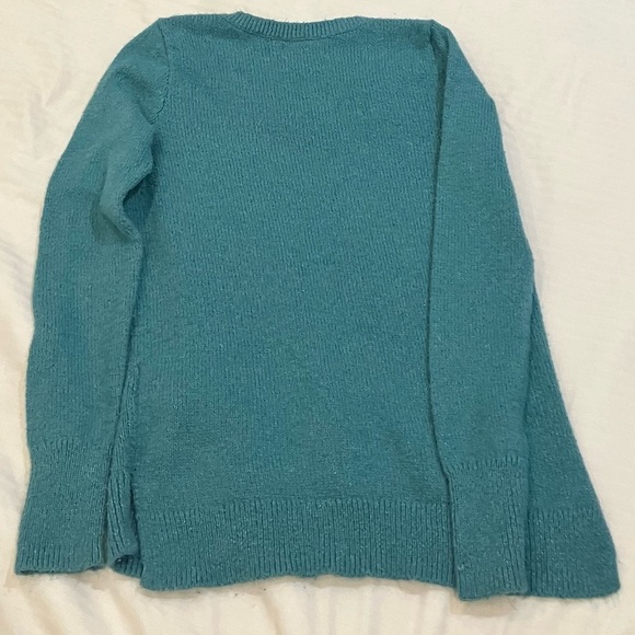 Women’s size small Hollister Alpaca / llama/ Design Teal Sweater - Picture 4 of 15